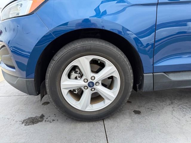 Certified 2020 Ford Edge SE FWD image 4