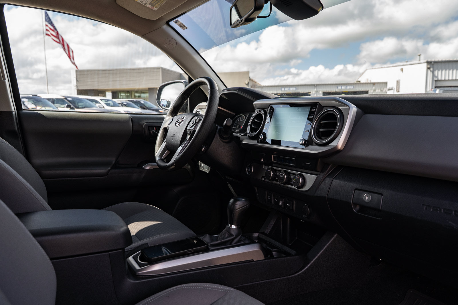 Used 2023 Toyota Tacoma SR5 RWD image 12