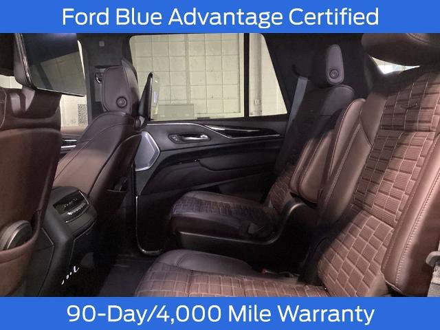 Used 2023 Cadillac Escalade Premium Luxury Platinum image 14