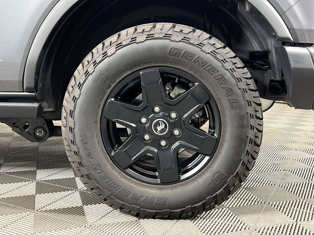 Certified 2024 Ford Bronco Black Diamond image 35