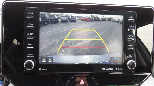 Used 2022 Toyota Venza LE image 14