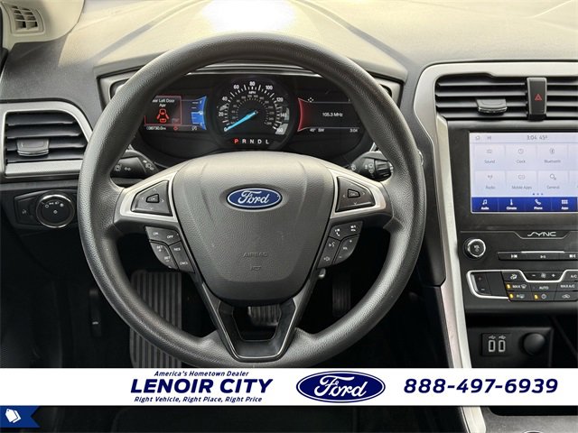 Certified 2020 Ford Fusion SE image 17