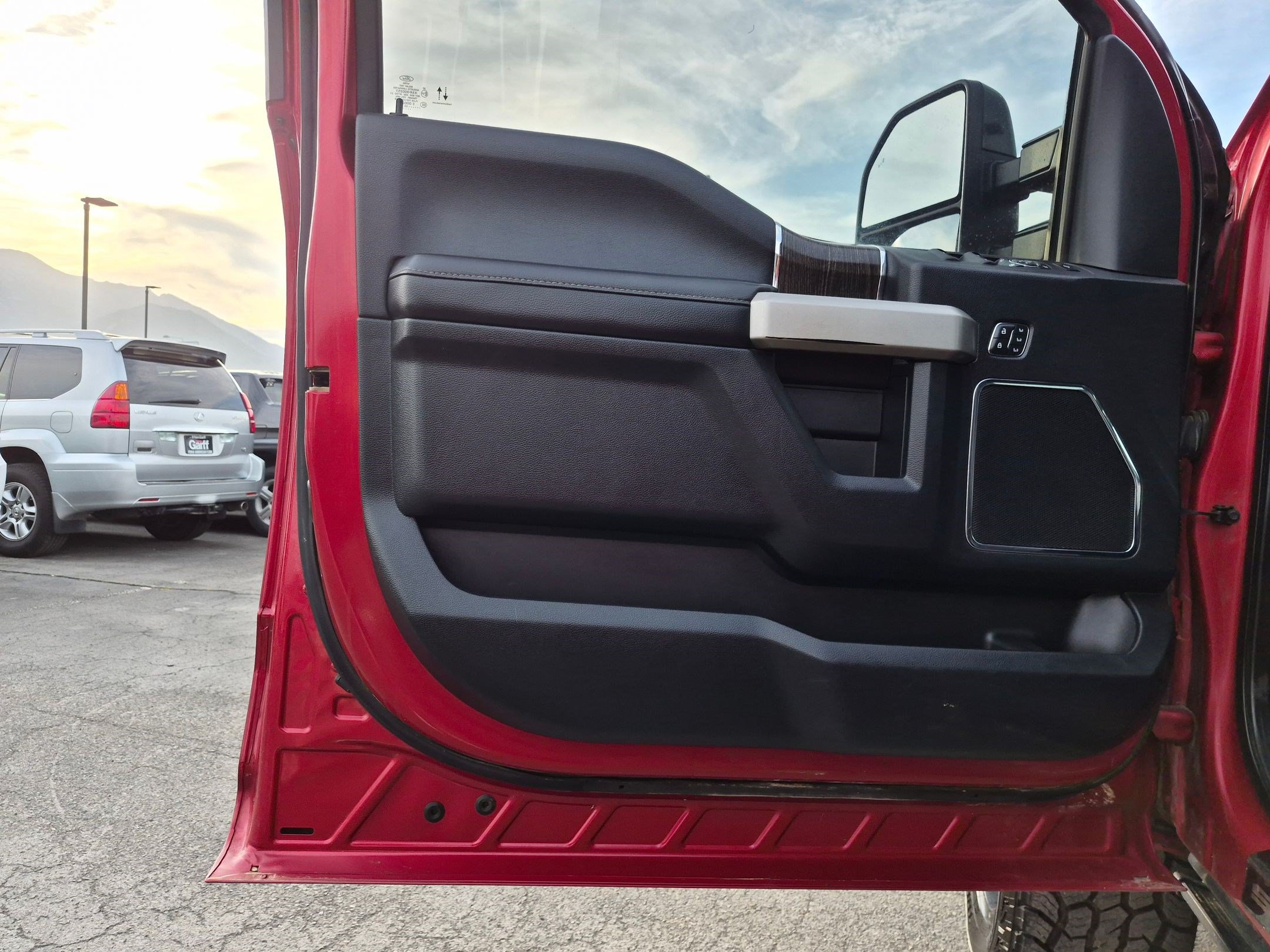 Certified 2020 Ford F250 Lariat AWD/4WD image 14