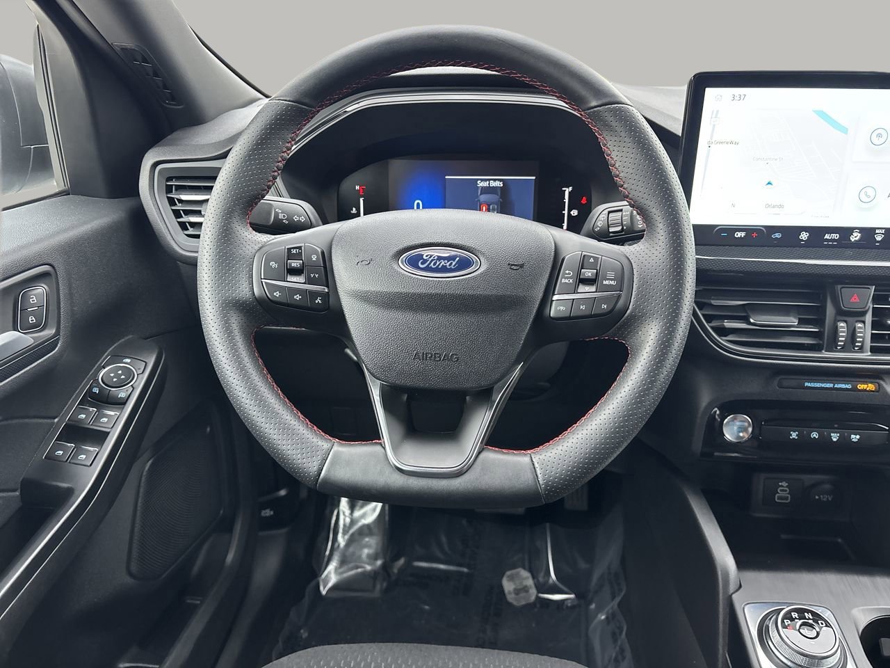 Certified 2025 Ford Escape ST-Line w/ Tech Pack #1 image 14