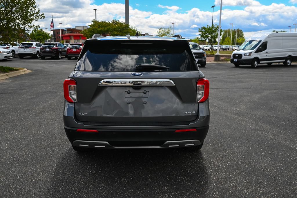 Certified 2024 Ford Explorer XLT w/ Equipment Group 202A AWD/4WD image 6