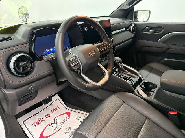 Used 2025 Chevrolet Colorado Z71 w/ Z71 Convenience Package 2 AWD/4WD image 26