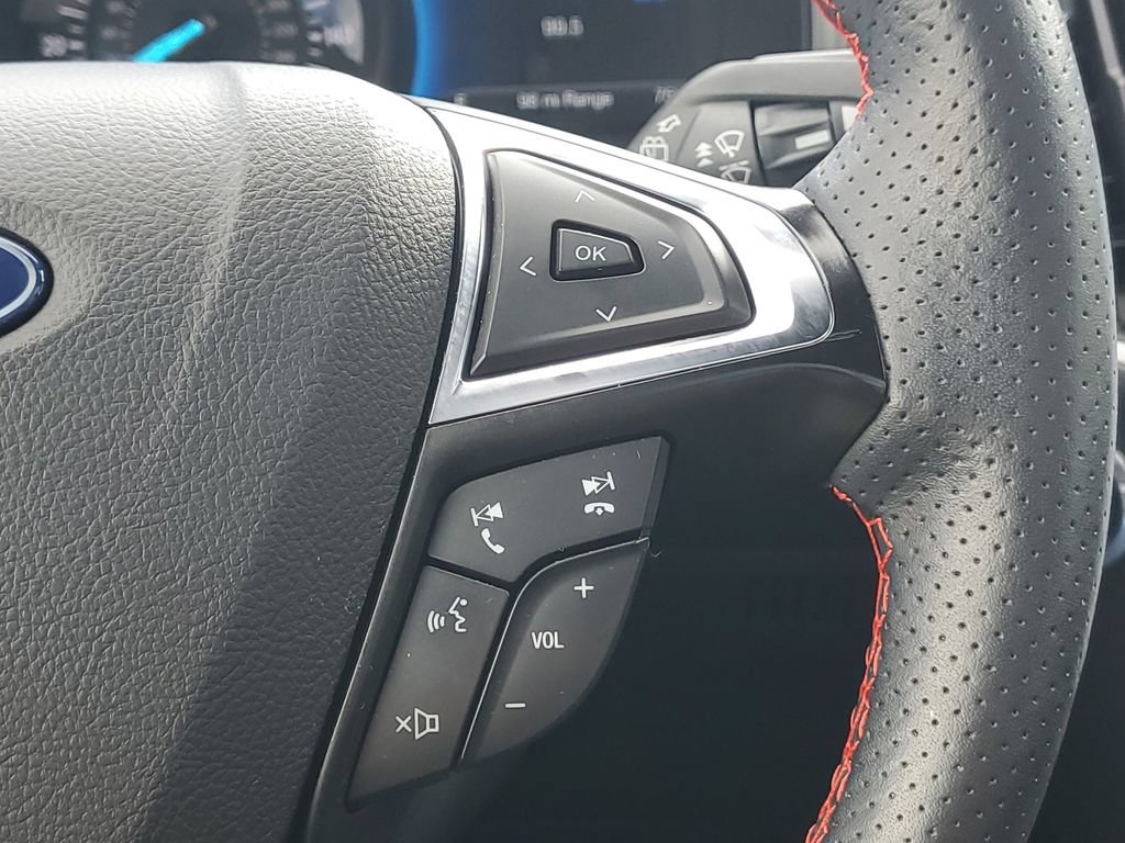 Certified 2024 Ford Edge ST-Line AWD/4WD image 25