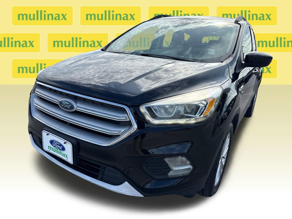 Certified 2019 Ford Escape SEL FWD image 10