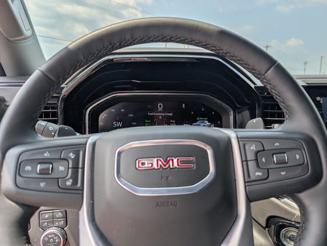 Used 2024 GMC Sierra 1500 SLT w/ SLT Premium Plus Package AWD/4WD image 23