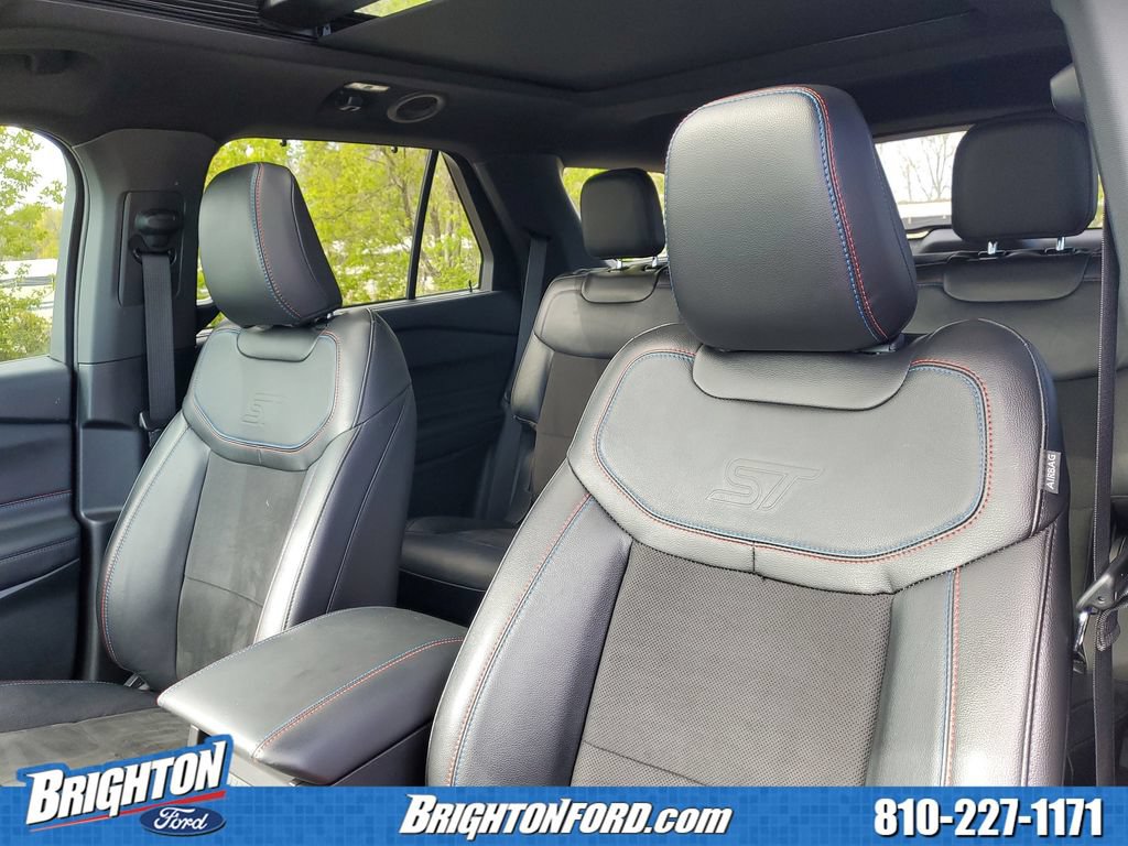 Certified 2024 Ford Explorer ST w/ Equipment Group 401A AWD/4WD image 10