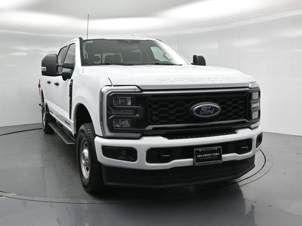 Certified 2025 Ford F250 XL w/ STX Appearance Package AWD/4WD image 50