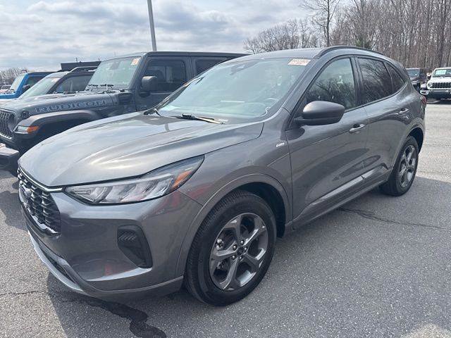 Certified 2024 Ford Escape ST-Line w/ Tech Pack #1 image 2