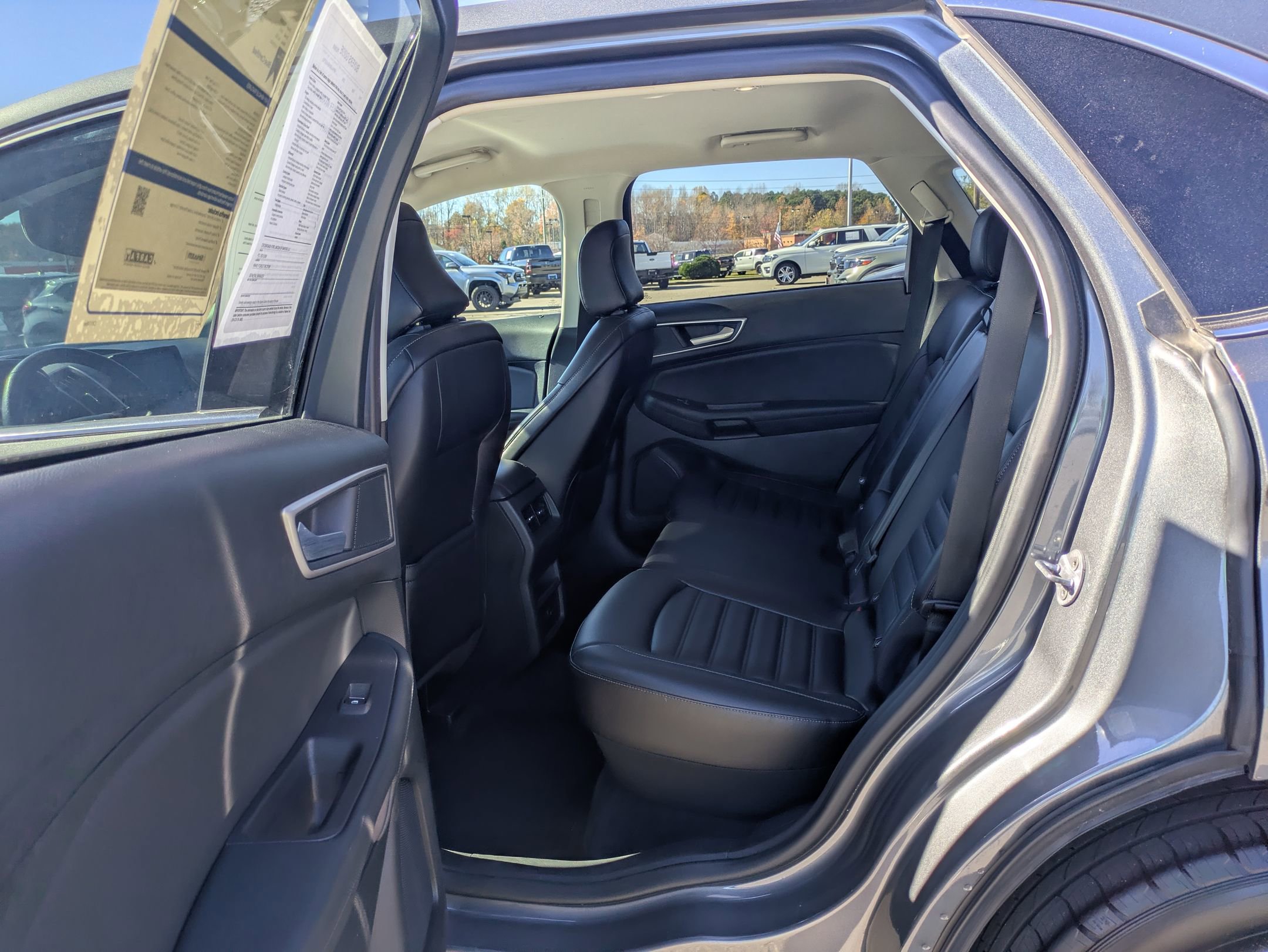 Certified 2024 Ford Edge SEL image 27