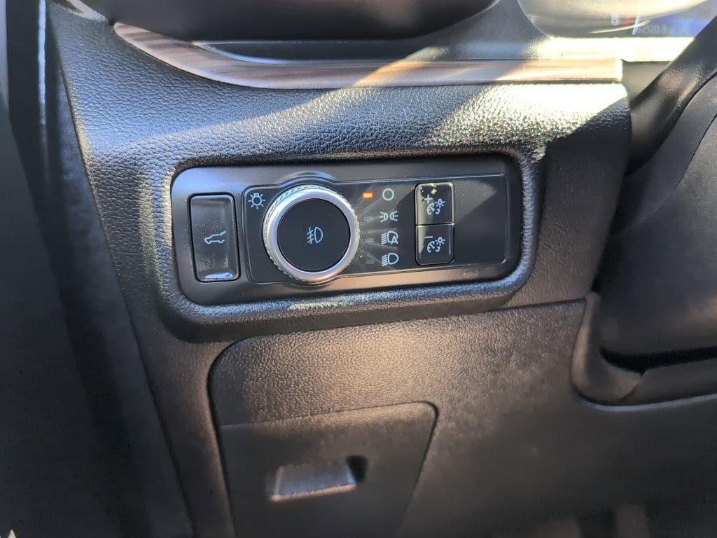 Certified 2021 Ford Explorer Limited w/ Equipment Group 301A image 27