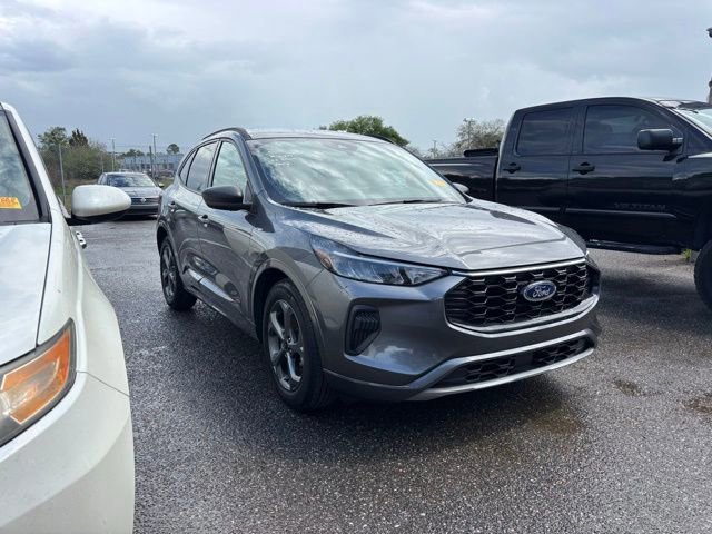 Certified 2023 Ford Escape ST-Line w/ Tech Pack #1 image 7