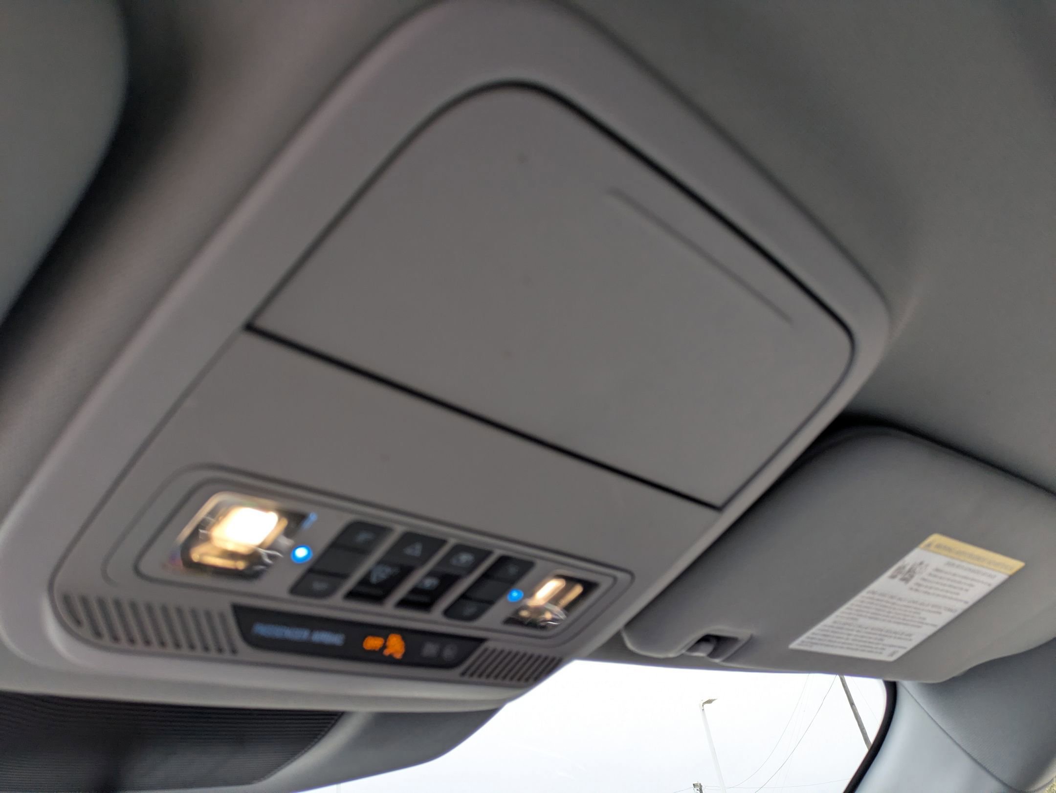 Certified 2022 Ford Explorer XLT w/ Equipment Group 202A image 27