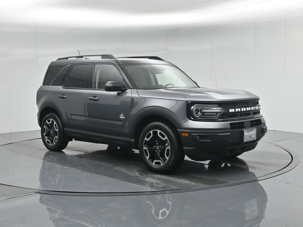 Certified 2021 Ford Bronco Sport Outer Banks image 3