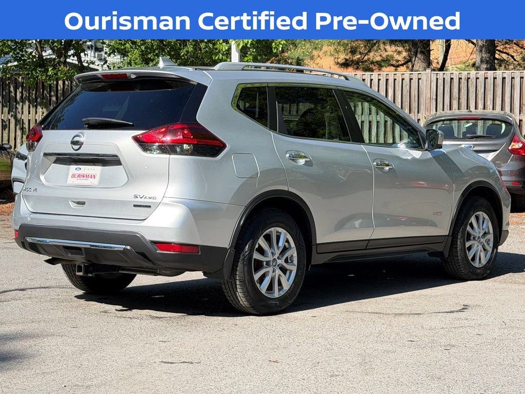 Used 2018 Nissan Rogue SV w/ Premium Package AWD/4WD image 8