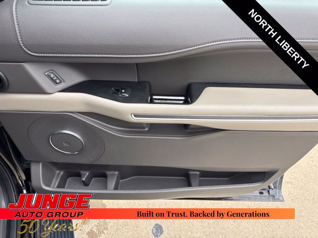 Certified 2021 Ford Expedition XLT AWD/4WD image 13