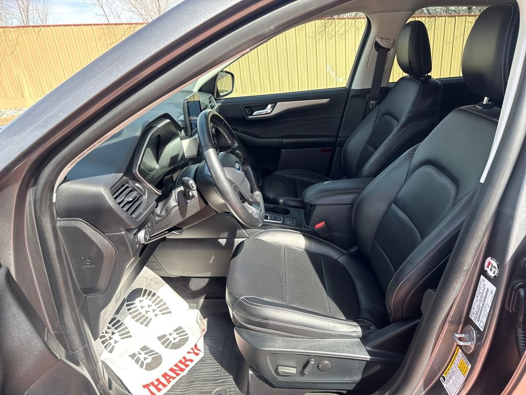 Certified 2021 Ford Escape SEL w/ Technology Package image 11