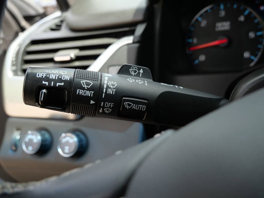 Used 2017 Chevrolet Suburban LT AWD/4WD image 23