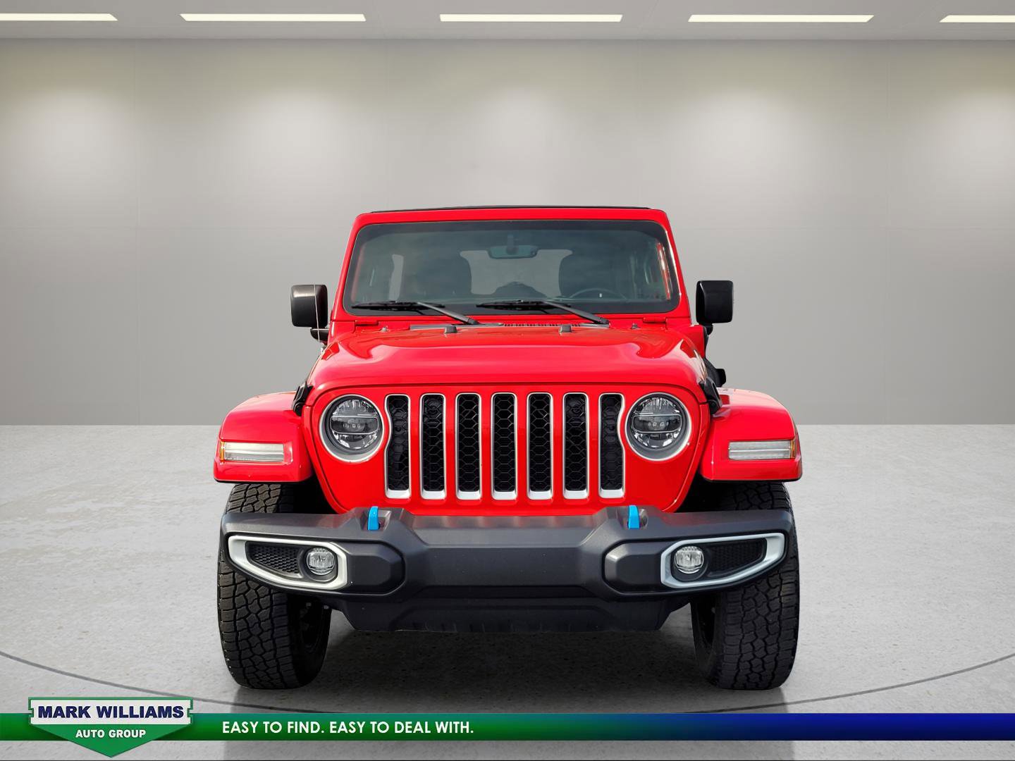Used 2022 Jeep Wrangler Unlimited Sahara w/ Cold Weather Group AWD/4WD image 9