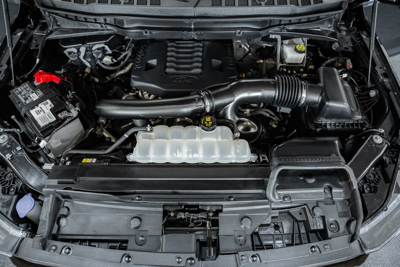 Certified 2023 Ford F150 Lariat w/ Equipment Group 502A High image 19