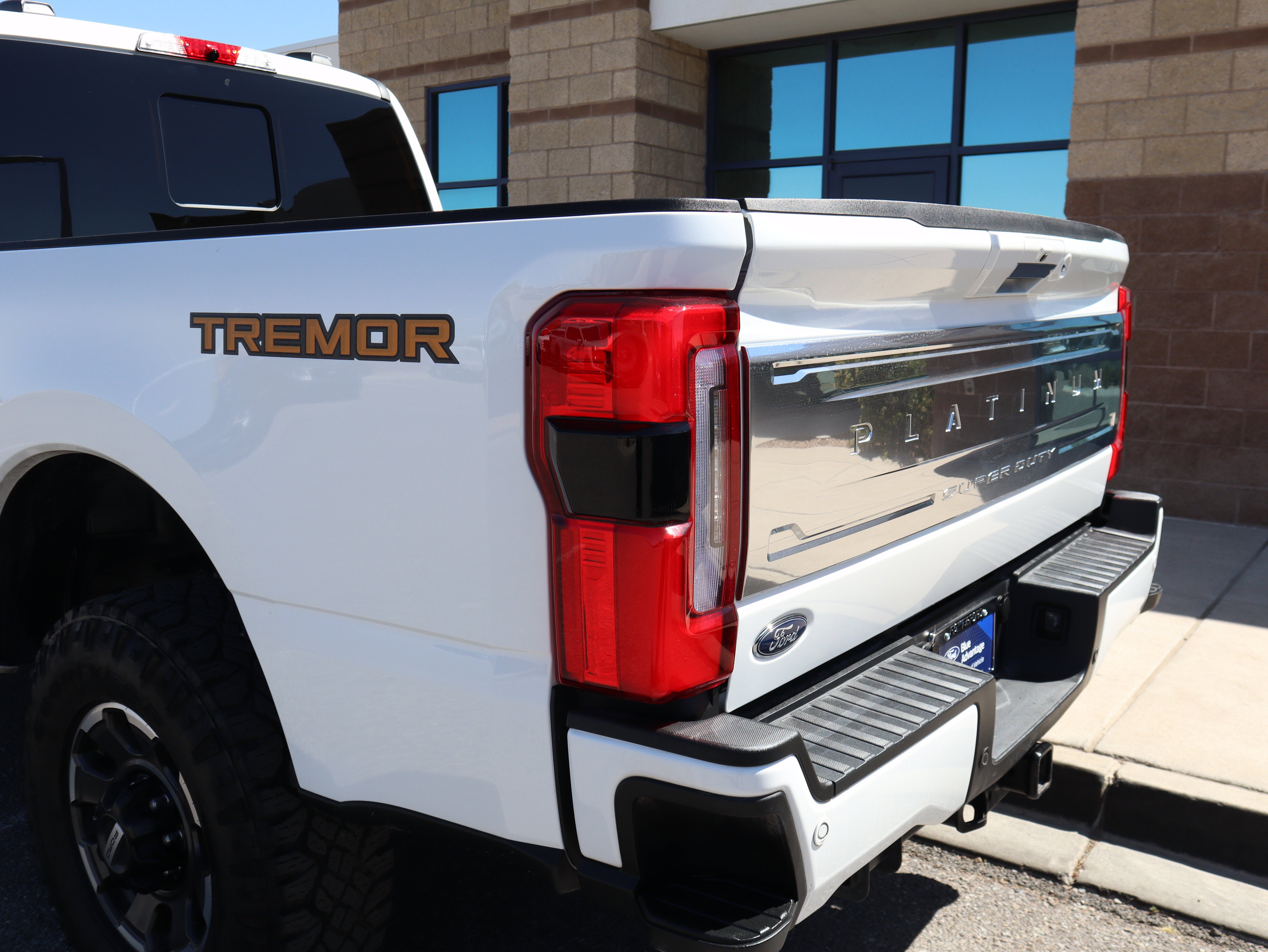 Certified 2024 Ford F350 Platinum w/ Tremor Off-Road Package AWD/4WD image 18