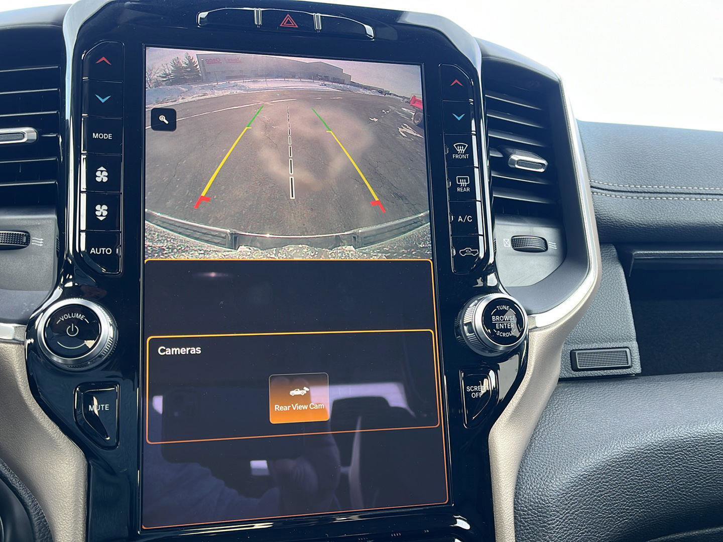 Used 2022 RAM 1500 Laramie image 22