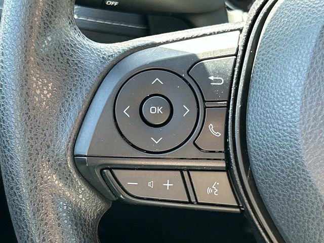 Used 2022 Toyota RAV4 LE FWD image 33