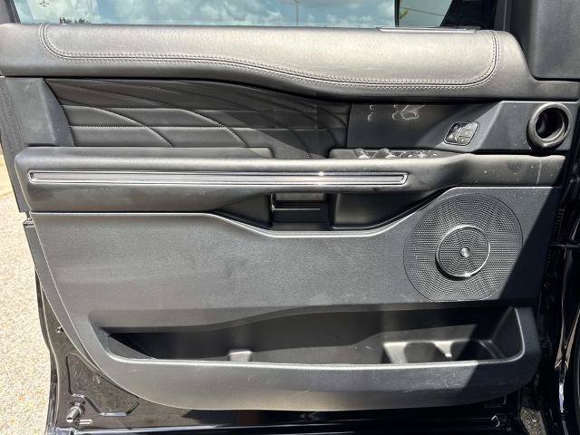 Certified 2020 Ford Expedition Platinum RWD image 19