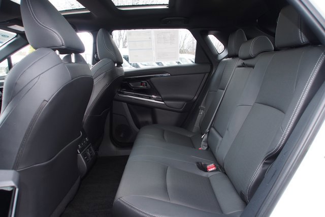 Used 2023 Toyota bZ4X FWD image 19