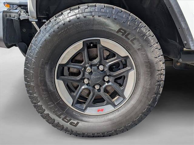 Used 2018 Jeep Wrangler Unlimited Sahara AWD/4WD image 21