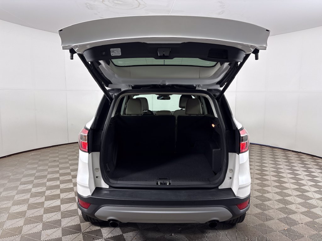 Certified 2017 Ford Escape Titanium FWD image 23