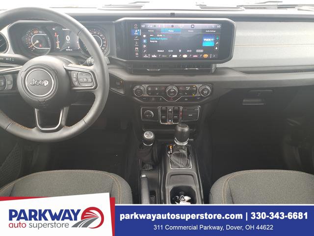 Used 2024 Jeep Wrangler Unlimited Sport AWD/4WD image 18
