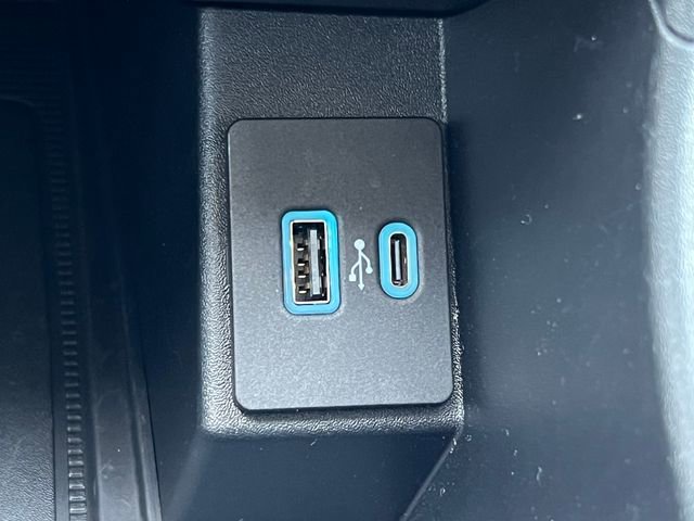 Certified 2024 Ford Edge SEL w/ Convenience Package image 28