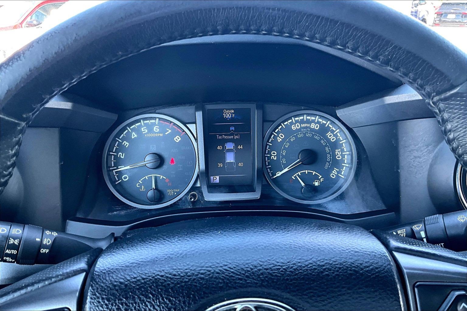 Used 2017 Toyota Tacoma TRD Sport AWD/4WD image 21
