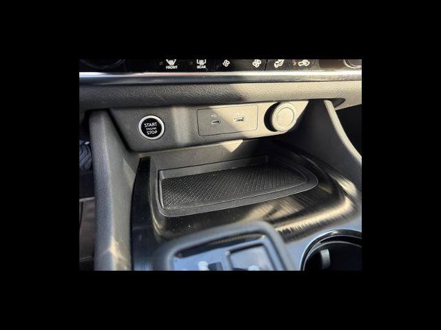 Used 2022 Nissan Rogue SV AWD/4WD image 21