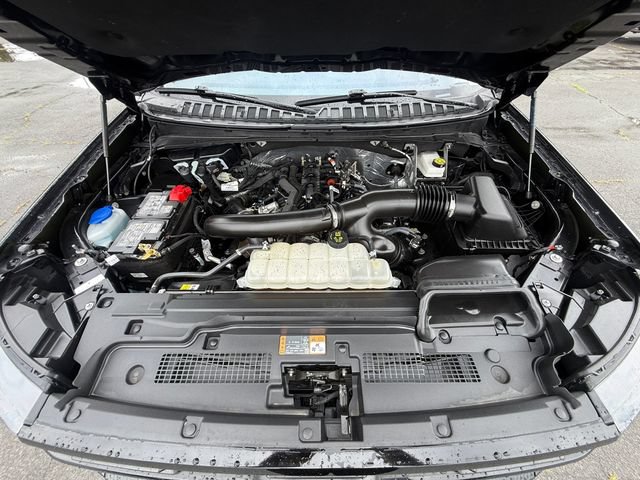 Certified 2025 Ford Expedition Active AWD/4WD image 20