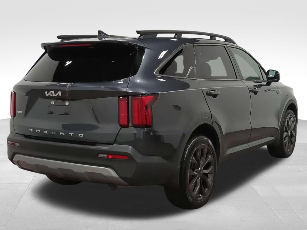 Used 2022 Kia Sorento SX Prestige w/ Rust Color Package AWD/4WD image 3