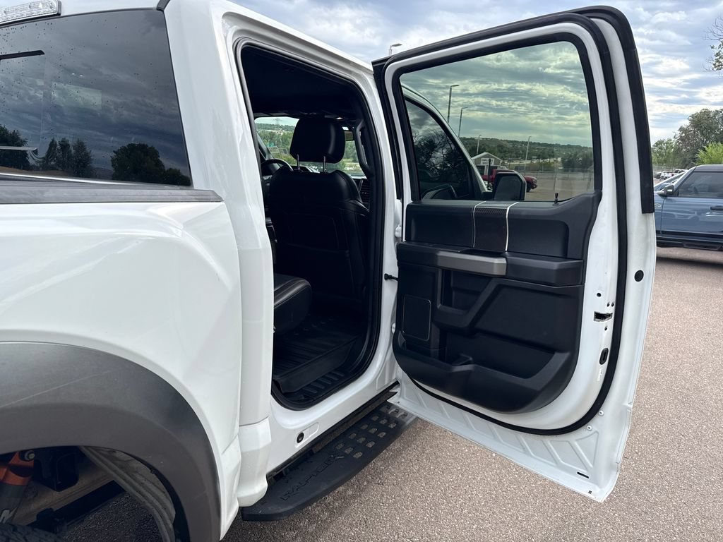 Certified 2019 Ford F150 Raptor w/ Equipment Group 802A Luxury AWD/4WD image 23