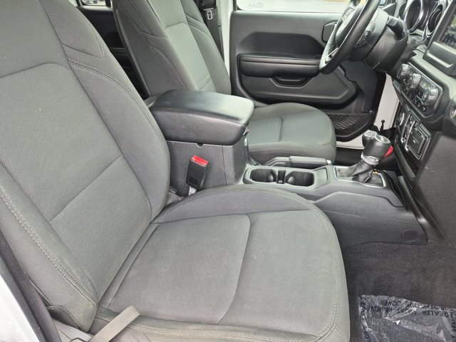 Used 2021 Jeep Wrangler Unlimited Sport AWD/4WD image 35