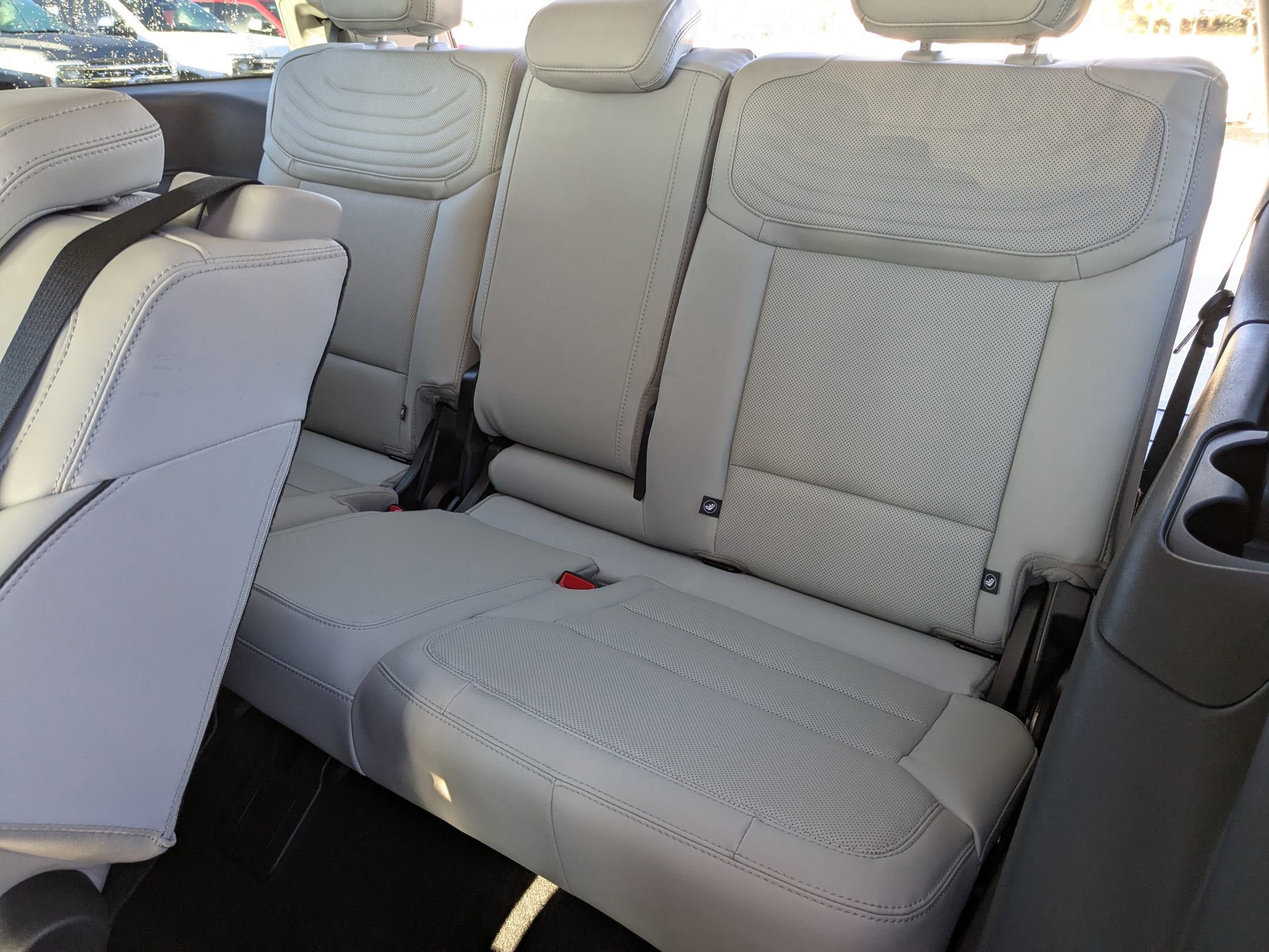 Certified 2025 Ford Expedition Platinum w/ Platinum Ultimate Package image 34