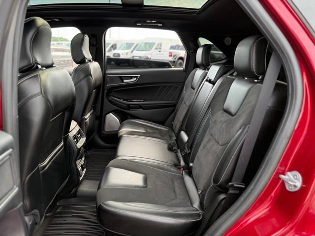 Certified 2019 Ford Edge ST w/ Equipment Group 401A AWD/4WD image 17