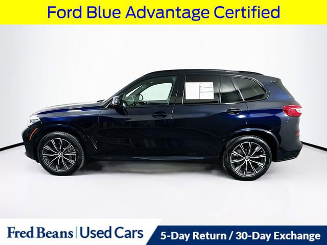 Used 2019 BMW X5 xDrive50i w/ M Sport Package image 2