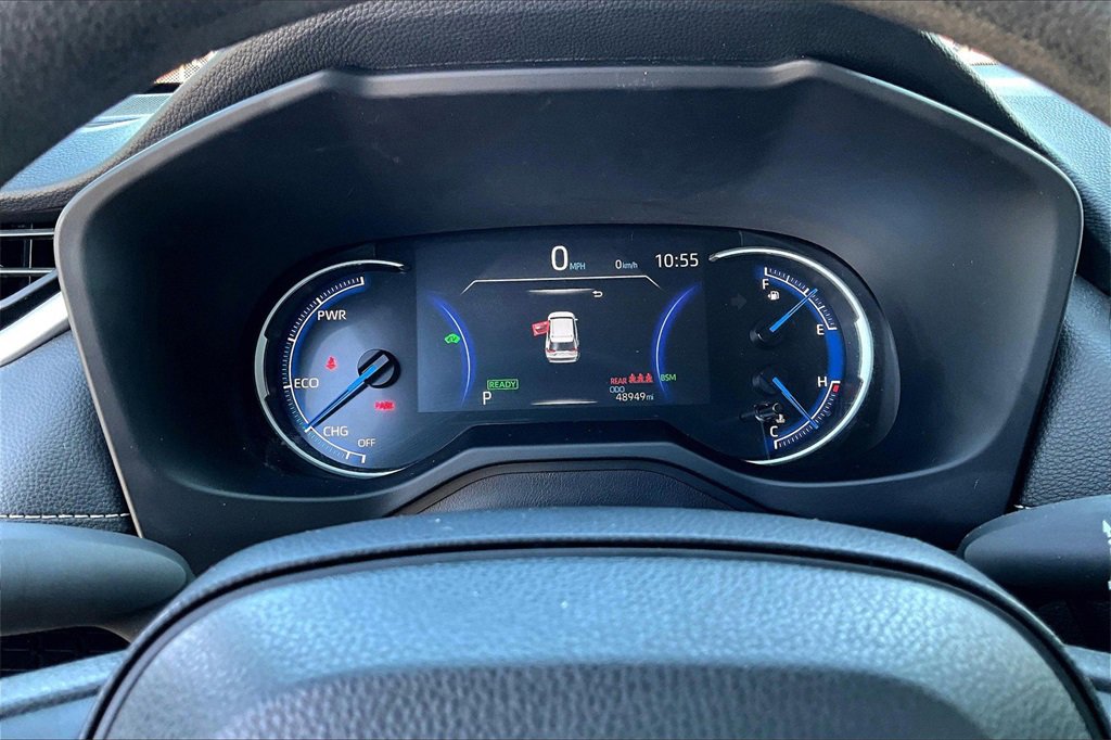Used 2024 Toyota RAV4 LE image 19