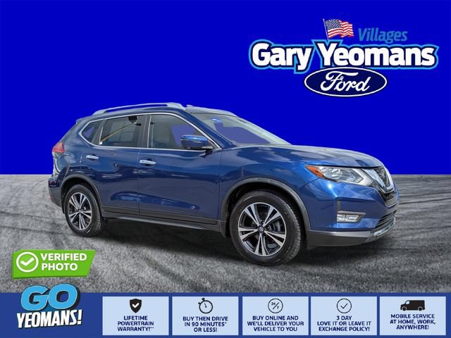 Used 2019 Nissan Rogue SV w/ Premium Package FWD image 1