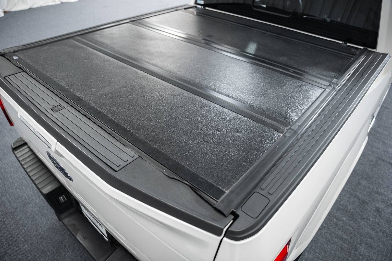 Certified 2019 Ford F150 Lariat w/ Equipment Group 502A Luxury image 9