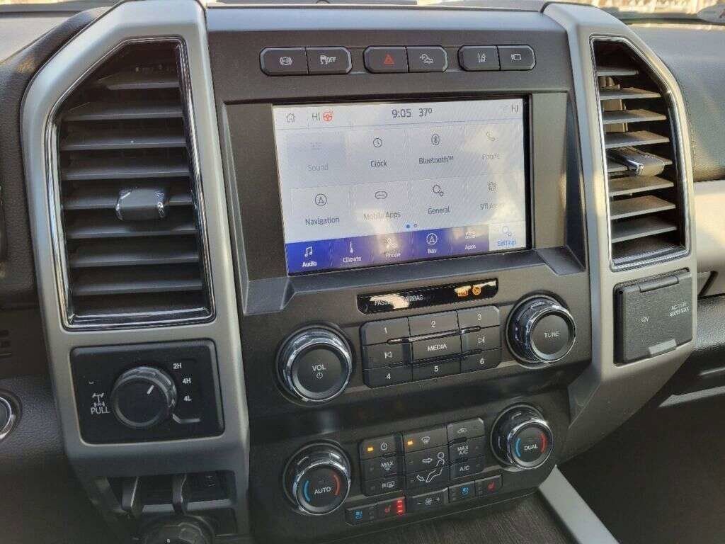 Certified 2021 Ford F350 Lariat AWD/4WD image 30