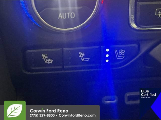 Used 2023 Chevrolet Suburban High Country AWD/4WD image 25
